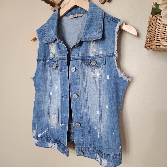 Vintage Distressed Denim Vest Women’s Jean Sleeveless Jacket Grunge Y2K Size S - Picture 2 of 10